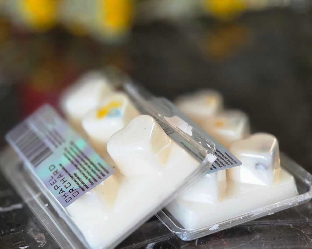 Chapel Orchard Crystal Wax Melt Heart-Shaped